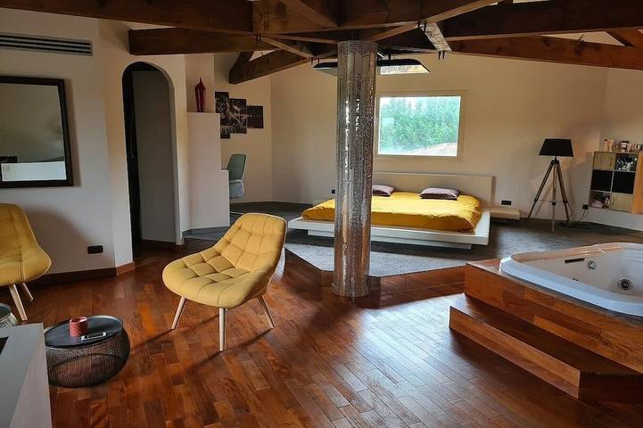Location de vacances pour 12 personnes, avec jacuzzi et jardin à Agnac - 2