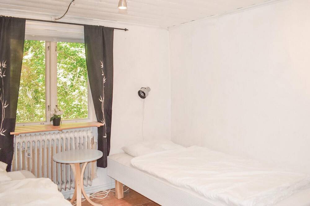 2 bedroom cozy home in Ljungby in Bolmen