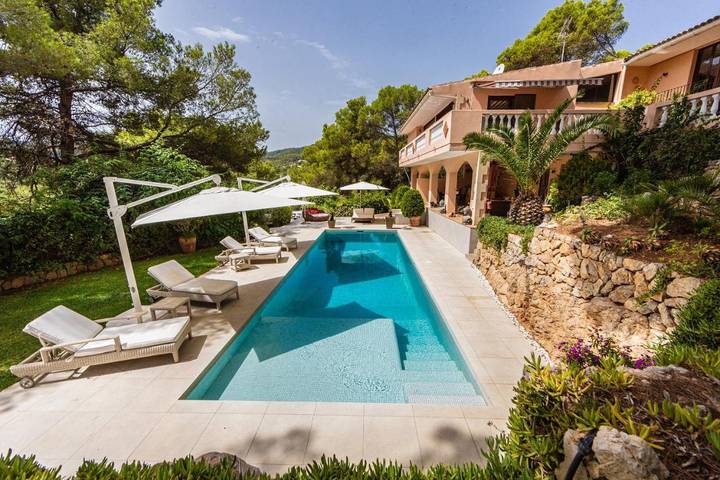 Villa für 10 Personen, mit Balkon und Terrasse sowie Garten und Pool in Palma