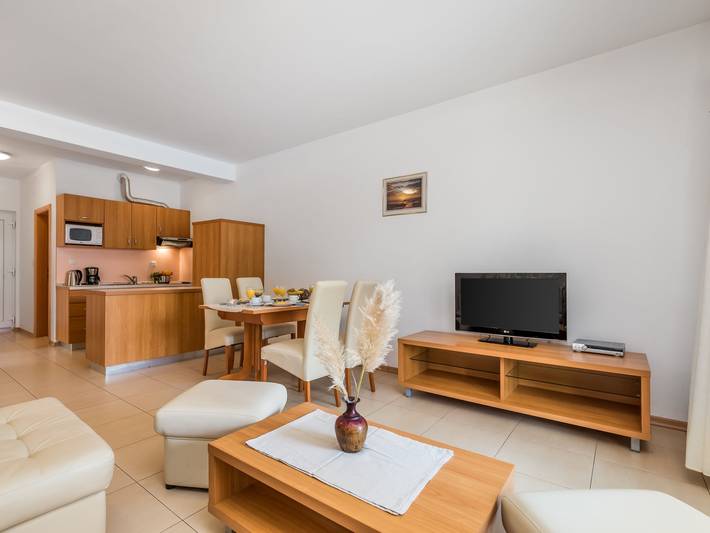 Entire apartment, Tomislav 3 in Plaža Miral, Kampor