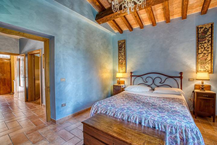Ganze Wohnung, Authentisches Haus in Umbrien mit Charme und Tradition in Spoleto, Perugia Provinz