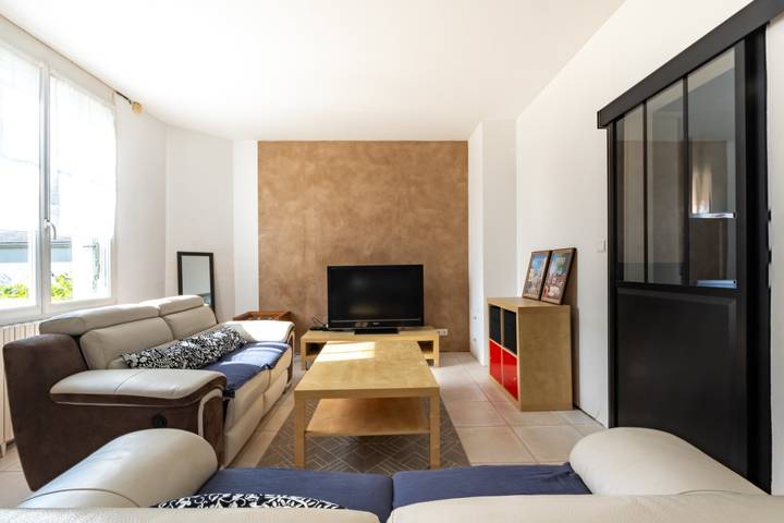 Location de vacances pour 8 personnes, avec Jardin à Tours - 3