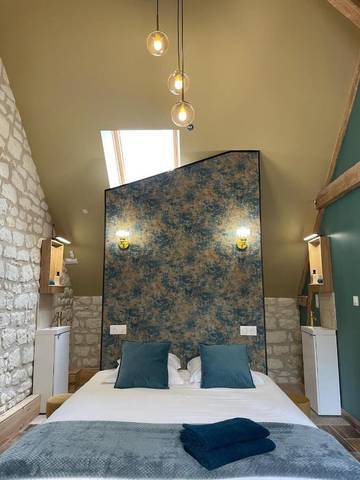 Maison d’hôte pour 4 personnes, avec jardin et vue, animaux acceptés à Châteauvieux