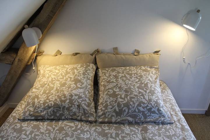 Gîte pour 4 personnes dans La Pouëze - 2