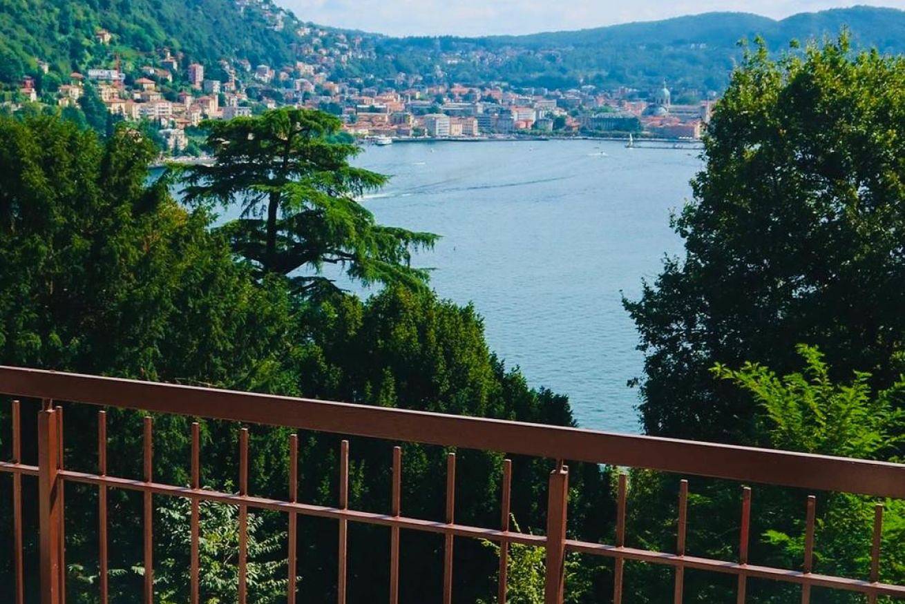 Cały apartament, Apartament wakacyjny dla 6 osób z widok na jezioro in Como, Jezioro Como