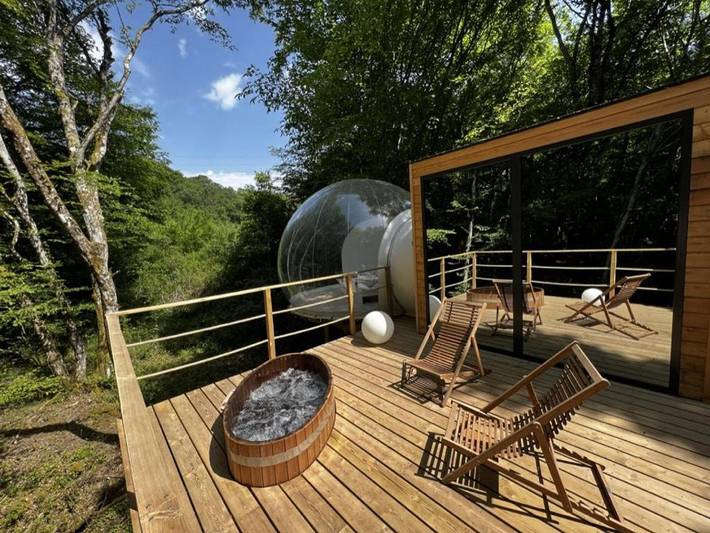 Lodge pour 6 personnes, avec vue et terrasse, animaux acceptés