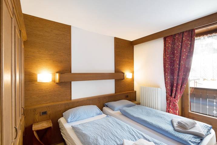 Hel enrumslägenhet, Apartment "Casa San Marco N 9" with Mountain View, Garden & Wi-Fi in Livigno (Town), Livigno