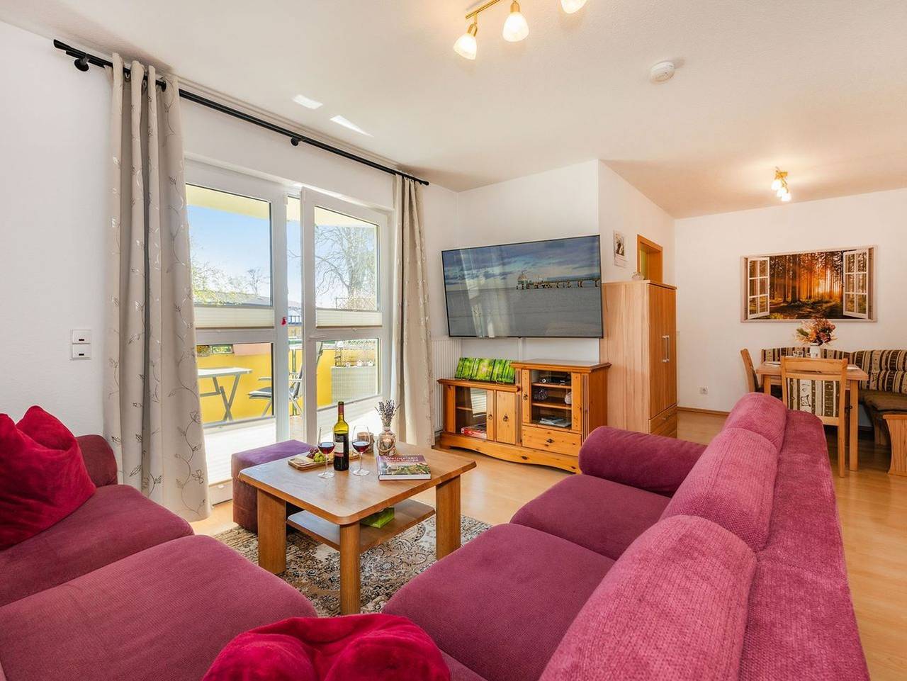 Ganze Ferienwohnung, Ostseetrio Haus 1 - 04 - Ostseetrio Haus 1 - 04 - Balkon, zentrale Lage moderne Ausstattung in Zinnowitz, Usedomer Norden
