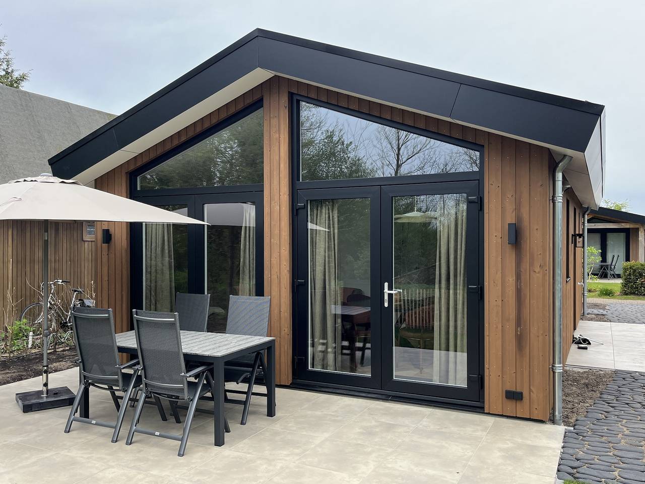 Bungalowpark Mooyeveld — Dünenhütte 94 für 4 Personen erwartet im Mai 2025 in Egmond-Binnen, Niederländische Nordsee