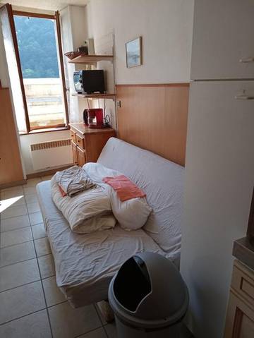 Gîte pour 4 personnes, avec vue et terrasse, animaux acceptés dans Thermes Luz Saint Sauveur