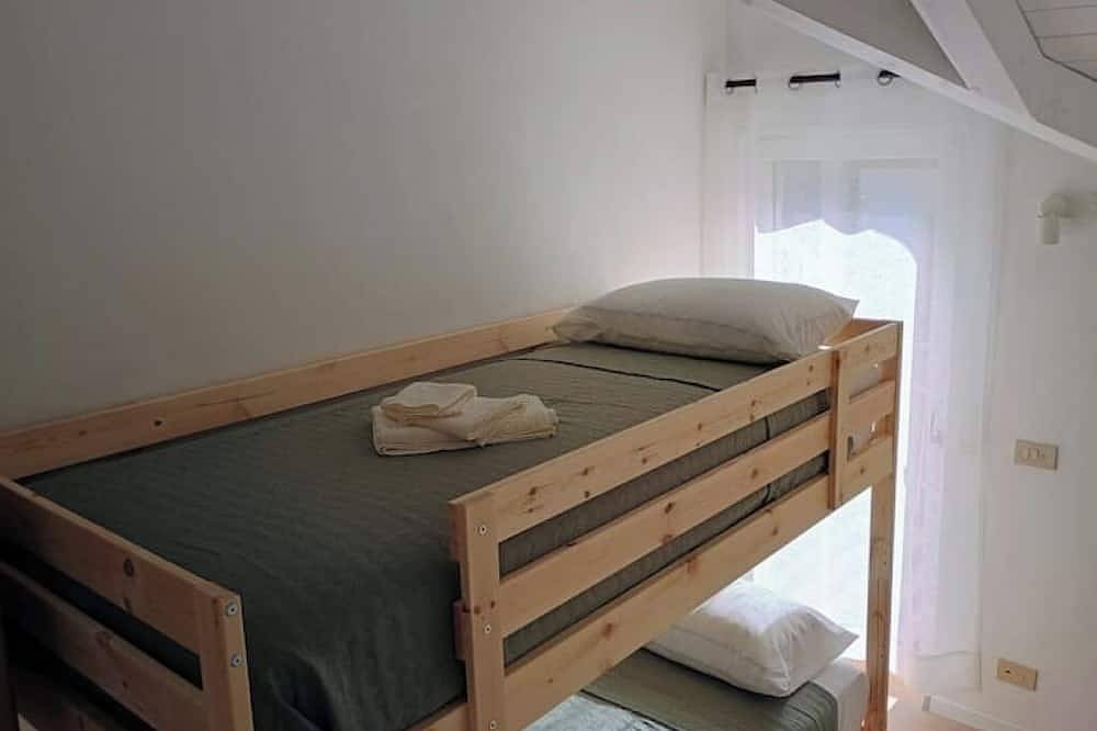 Appartamento intero, Appartamento stupendo a 10 min a piedi dal Lago, a 5 dal centro in Caldonazzo, Lago di Caldonazzo
