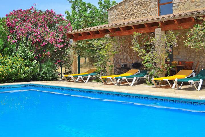 Finca für 6 Personen, mit Terrasse und Garten in Lloret de Vistalegre - 2