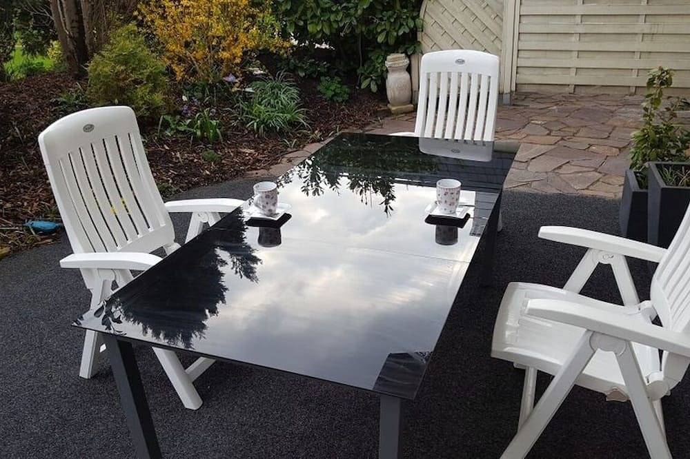 Ganze Wohnung, Ferienwohnung Wesergarten in Nordenham, Wesermarsch