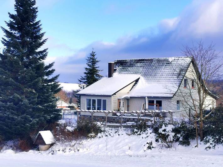 Ferienwohnung für 8 Personen, mit Terrasse und Garten sowie Ausblick in Stiege im Harz - 3