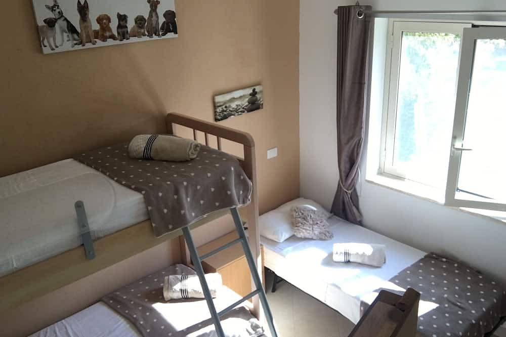 Apartamento entero, Charming 2-bedroom apartment with Wifi, Ac close to beach and swimming pools in Pizzo, Provincia de Vibo Valentia
