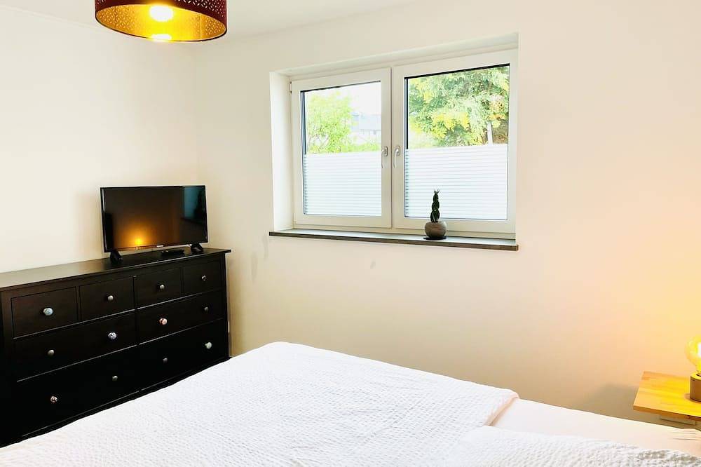 Ganze Wohnung, Neubau 2020! Wunderschöne Ferienwohnung für 2 - 4 Personen in Niederburg, Mittelrhein