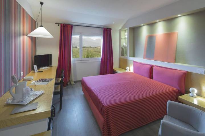 Hôtel pour 3 personnes, avec piscine et jardin à Fiumaretta di Ameglia - 4