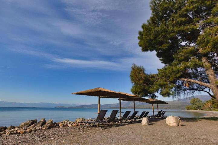 Gîte pour 4 personnes, avec jardin dans Itéa