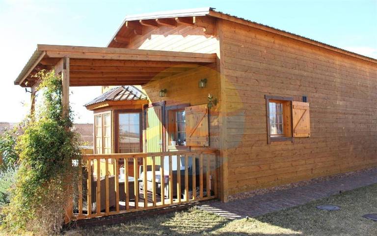 Location de vacances pour 6 personnes, avec Terrasse ainsi que Jardin et Piscine dans Els Muntells - 2