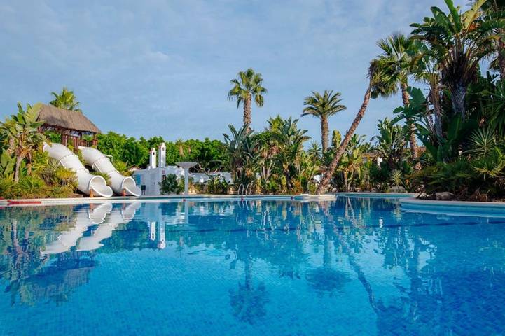 Camping para 5 personas, con jacuzzi además de piscina para niños y sauna en Comunidad Valenciana