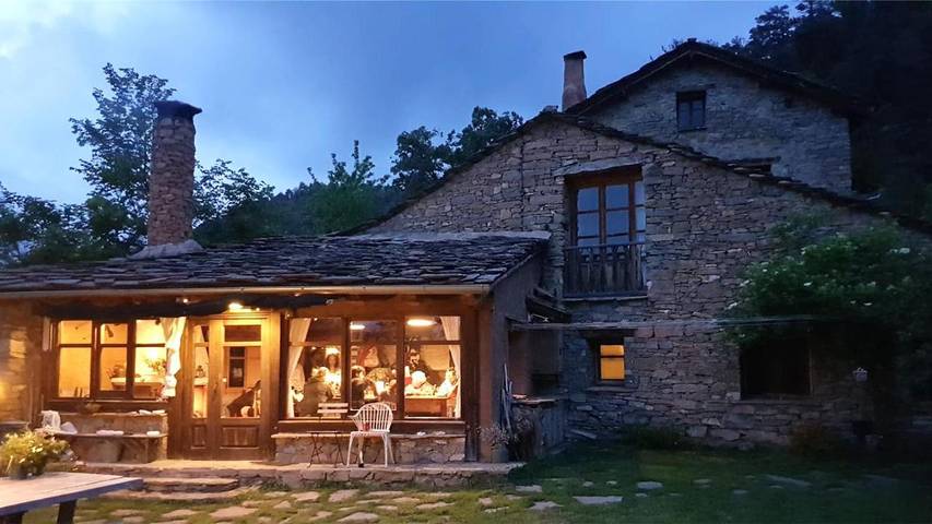 Casa rural para 7 personas, con jardín además de vistas y piscina, Familias con niños en Alto Urgel - 4