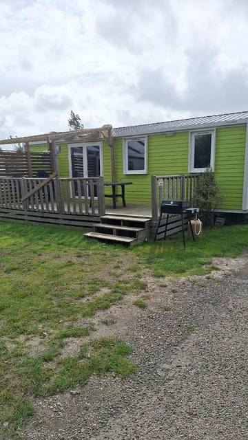 Camping pour 6 personnes, avec terrasse à La Tranche-sur-Mer