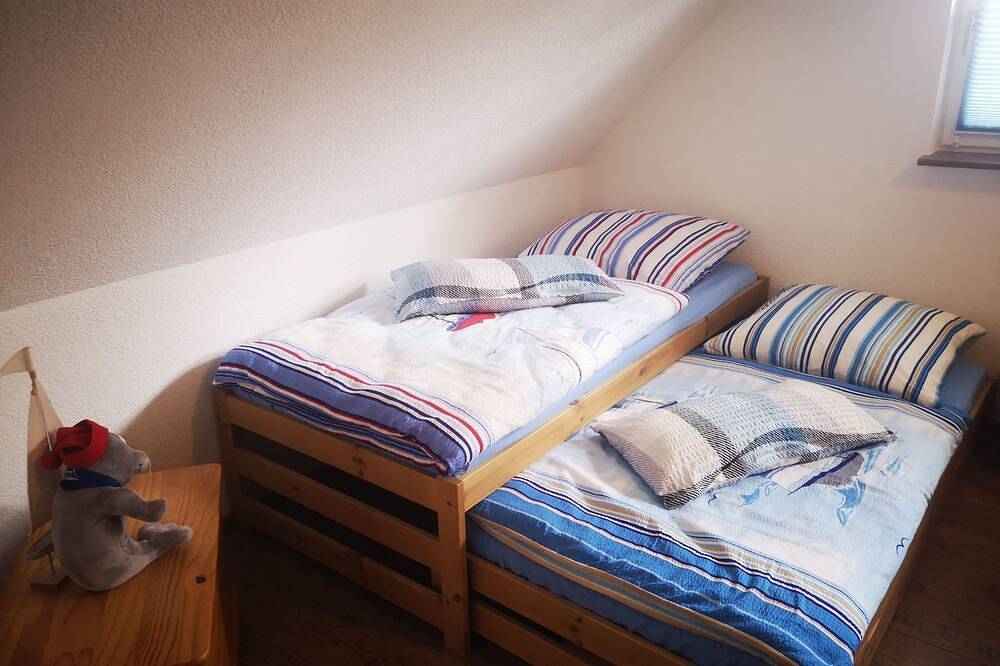 Ganze Wohnung, Landurlaub Mecklenburgische Seenplatte b. Waren Müritz in Lansen-Schönau, Peenehagen