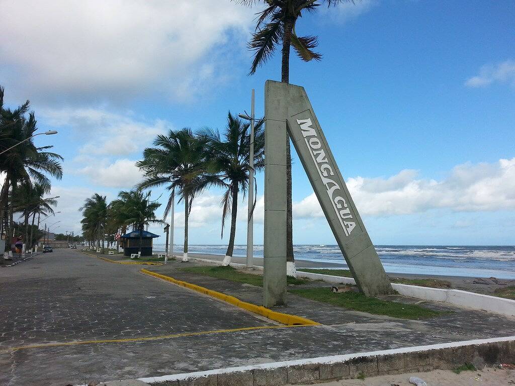 Comfortable and airy house on the Costa beach Azul Mongaguá in Mongaguá, Baixada Santista