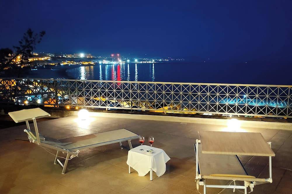 A beautiful residence with breathtaking sea views in Punta Grande (Sicily), Porto Empedocle