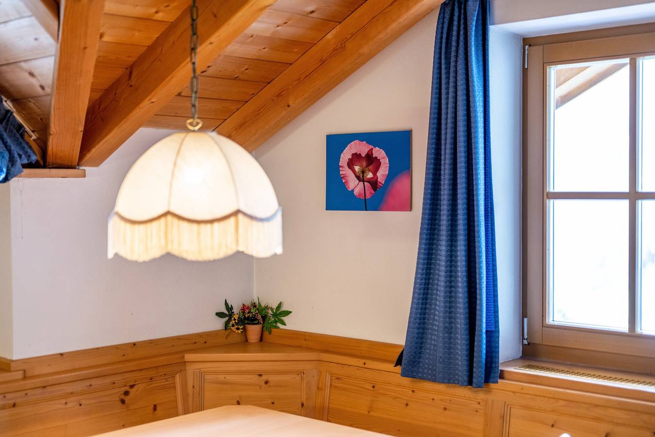Ganze Wohnung, Ferienwohnung "Lindenhof Apt 1" mit Balkon & Wi-Fi in Dörfl, Vintl