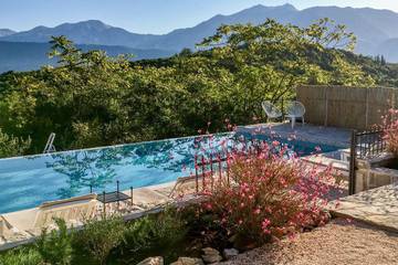 Villaggio Vacanze per 6 Persone in Montenegro, Foto 1