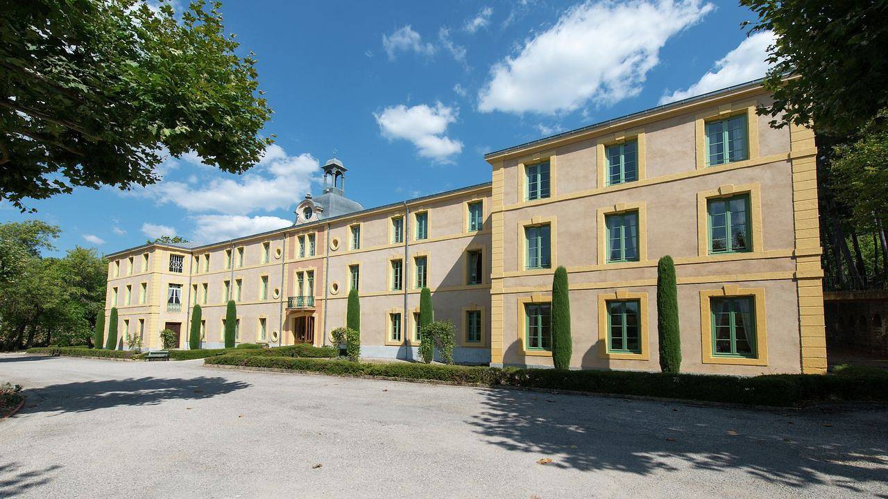 Entire holiday apartment, Ferienwohnung für 4 Personen (76 m²) in Montbrun Les Bains in Montbrun-les-Bains, Nyons region