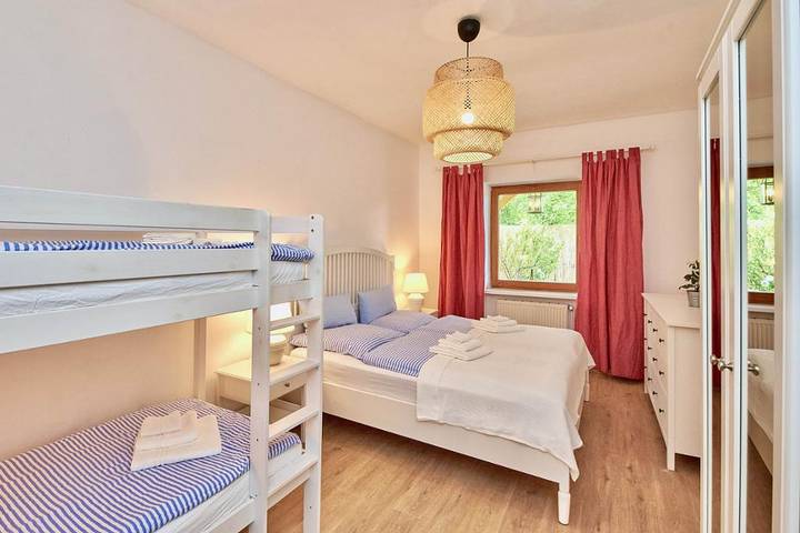 Ferienwohnung für 6 Personen, mit Balkon und Balkon/Terrasse sowie Terrasse und Garten in Wiener Alpen in Niederösterreich - 3