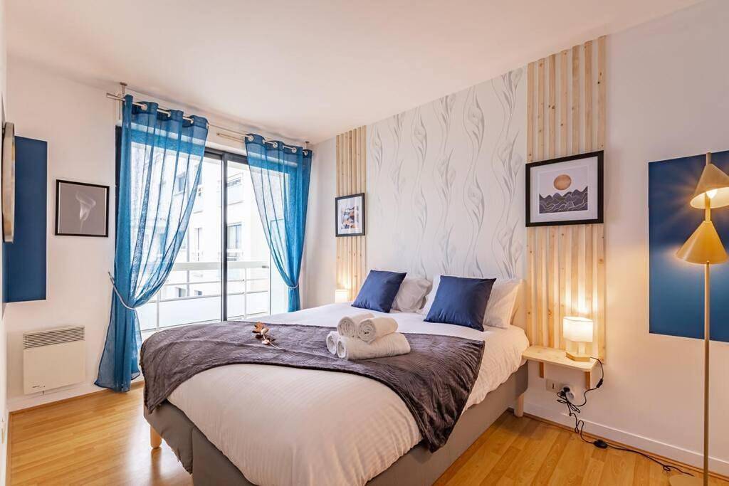 Appartement entier, Artémis by Kleidos -10 min des jardins du chateau de Versailles avec parking in Le Chesnay, Yvelines