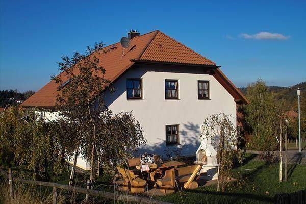 Ganze Ferienwohnung, Fewo auf einer idyllischen Bergwiese mit Bergblick in Emsetal, Waltershausen