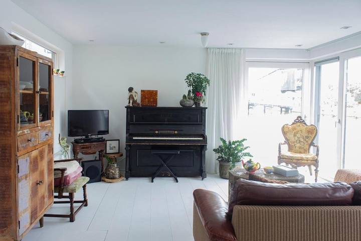 Barco para 4 personas, con terraza y vistas - 1