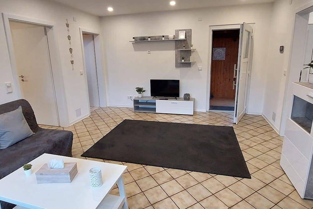 Ganze Wohnung, Ferienwohnung im schönen Odw. in Mörlenbach, Bergstraße
