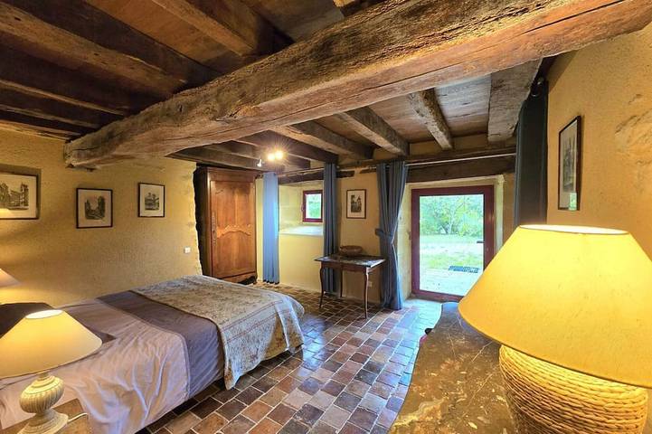 Gîte pour 4 personnes, avec jardin à Saint-Sulpice-d'Excideuil - 3