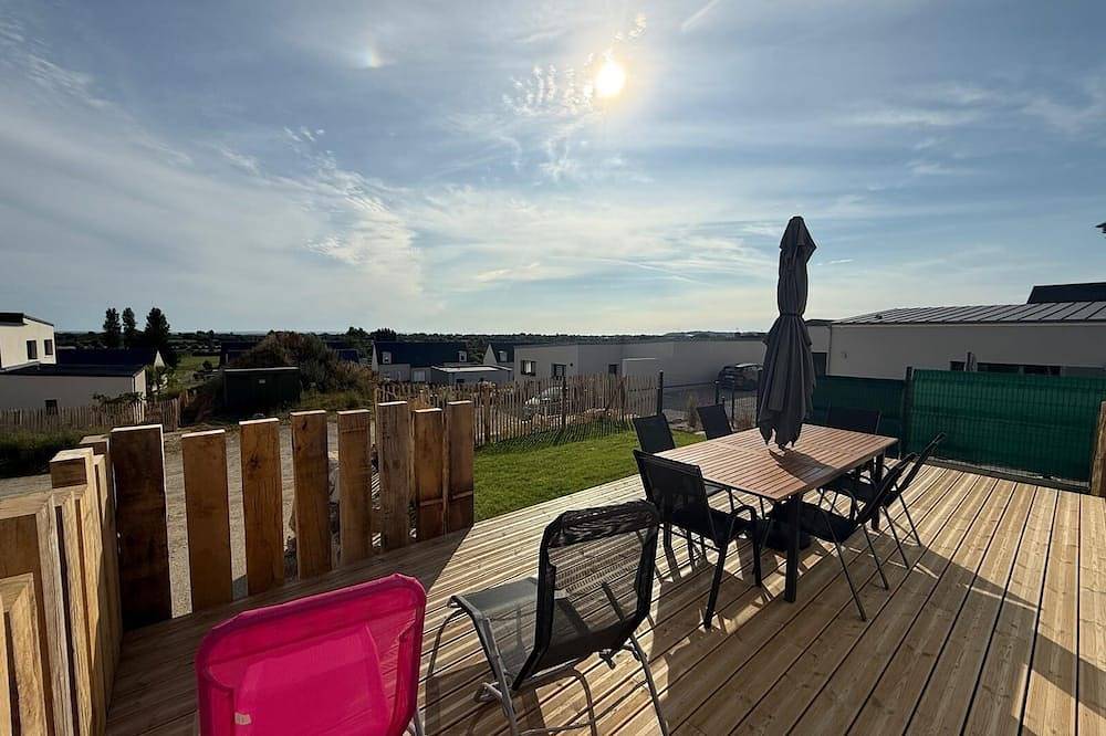 Gîte Lola tout confort 6 personnes in Saint-Georges-de-la-Rivière, Côte de la Déroute