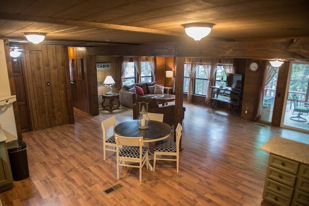 Secluded Beaver Lake Cabin close to Eureka Springs in Beaver Lake