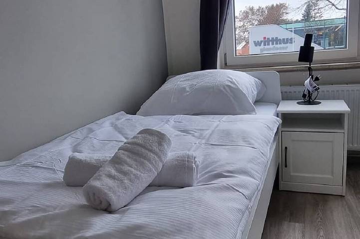 Appartement entier, Zweibettzimmer in Zentraler Lage in Brême, État de Brême