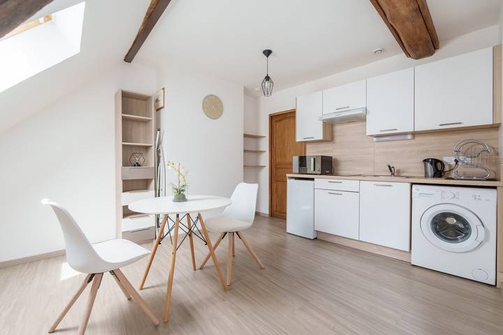 Ganze Wohnung, Le 4 Saint-Blaise - Studio spacieux et rénové in Autun, Autun und Umgebung