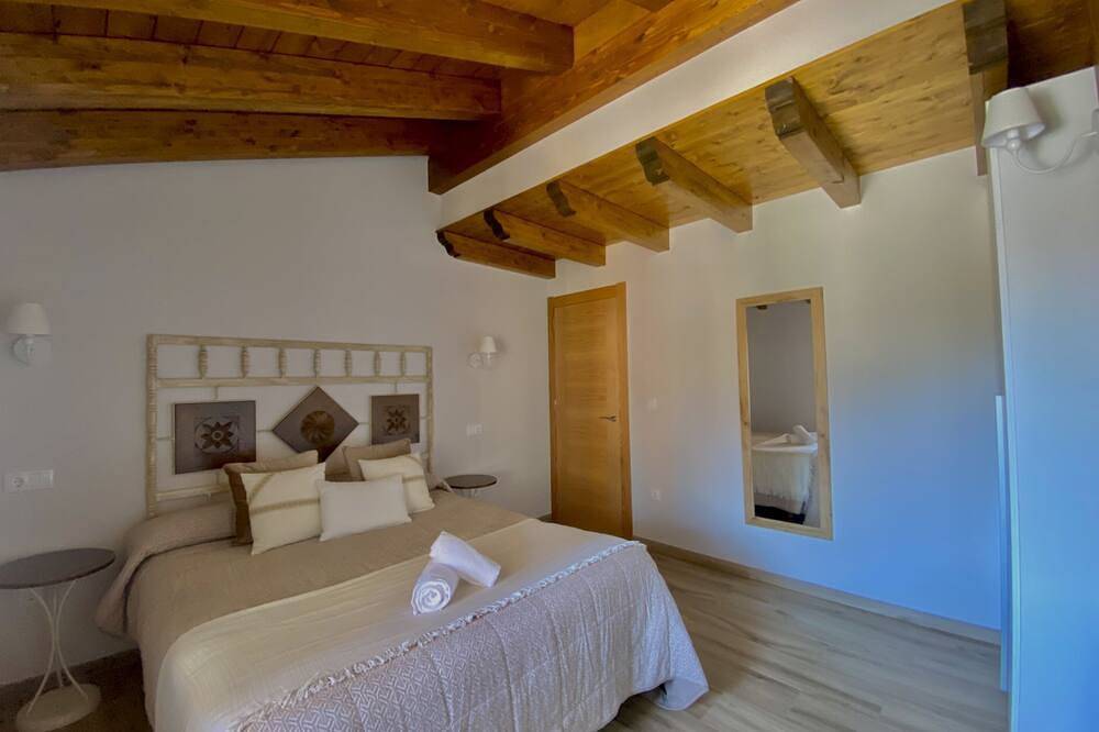 Apartamento entero, La Ventana de Mogrovejo Apartamento 4 personas in Camaleño, Cordillera Cantábrica