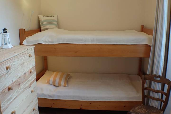 Gîte pour 4 personnes, avec jardin dans Aure sur Mer - 4