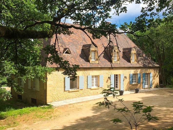 Location de vacances pour 10 personnes, avec terrasse et jardin à Vitrac - 4