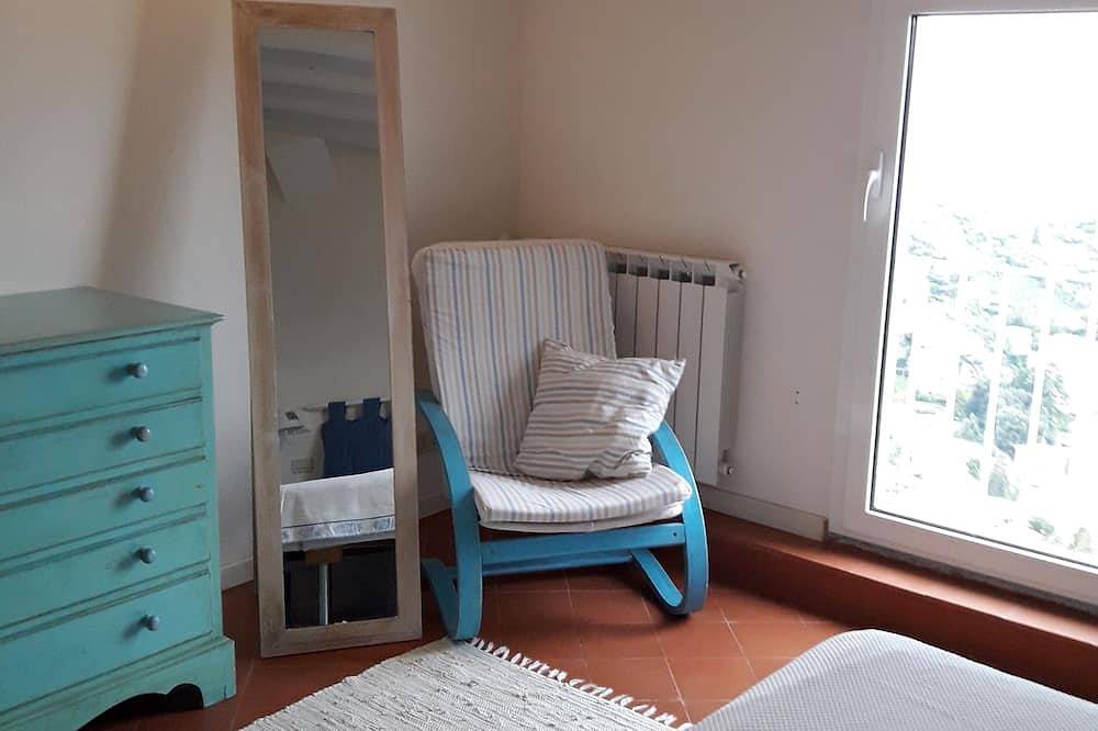 Entire apartment, Apartment 6 pax wifi breathtaking sea view in Lerici, Lerici Municipality