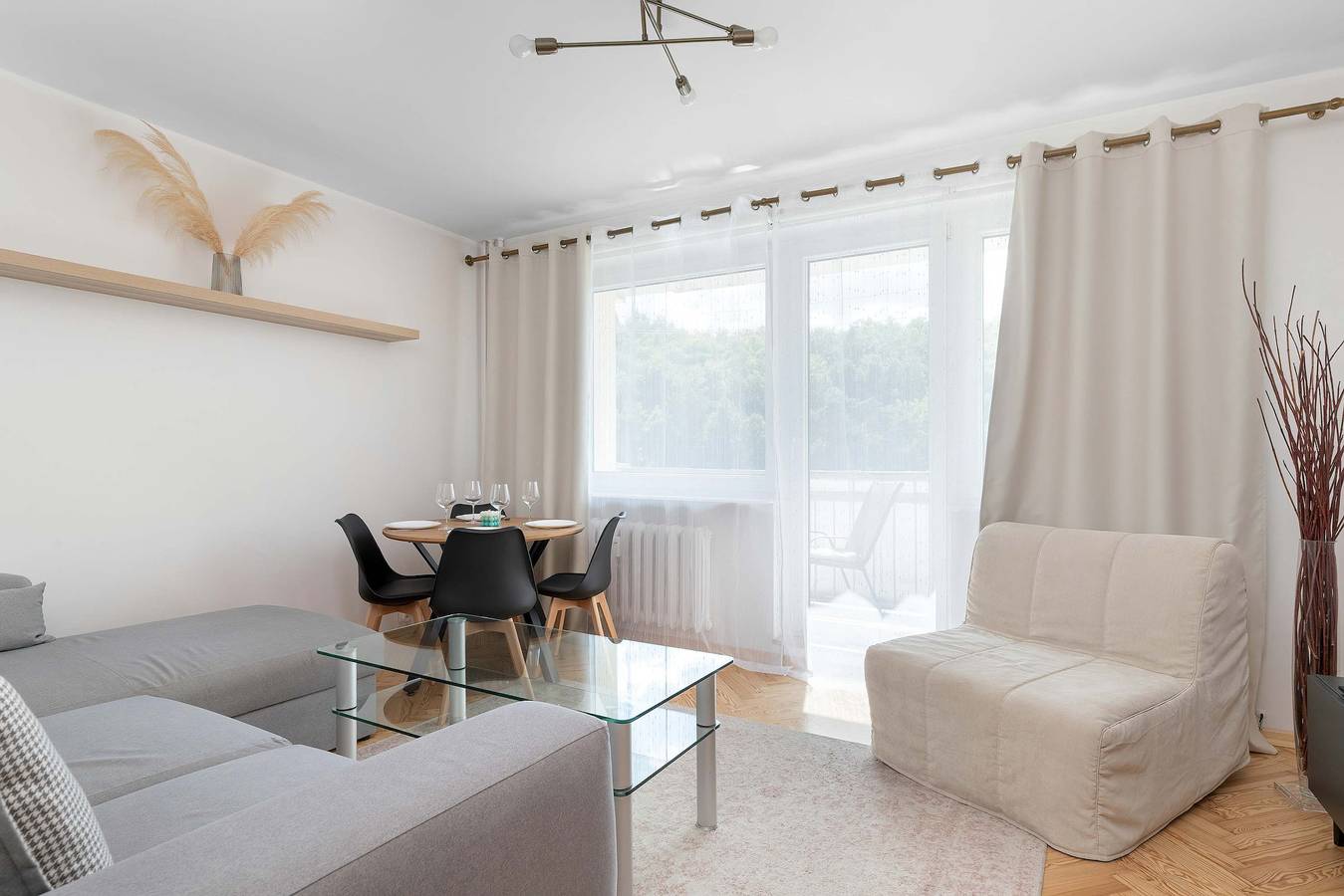 Ganze Wohnung, Family Apartment with a Balcony | Green Spaces in Zoppot, Zatoka Gdańska