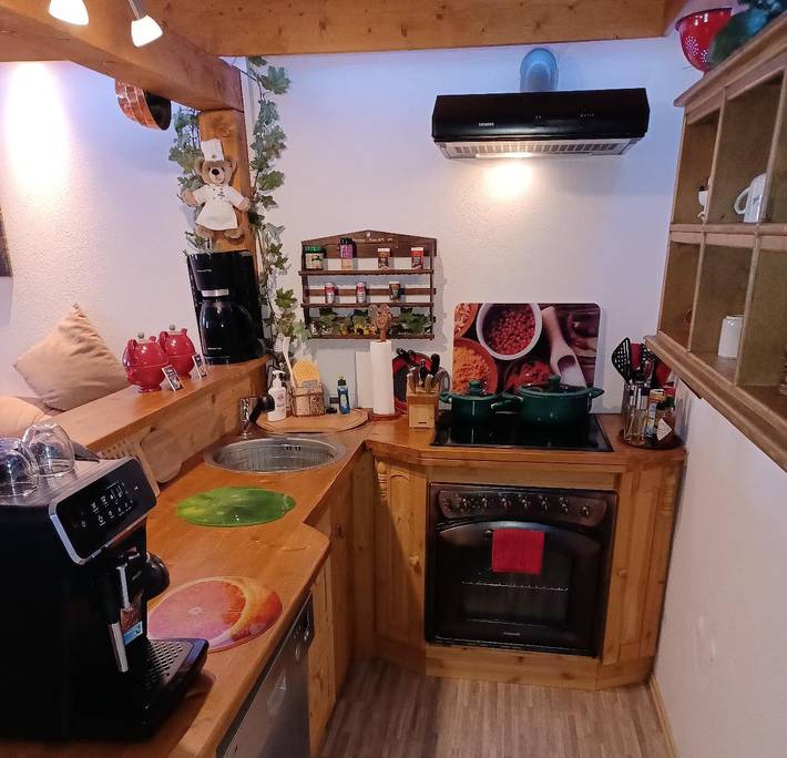 Ganze Wohnung, Am Postgarten - Ferienwohnung im Bayerischen Wald mit Garten und Wellnessdusche in Lam, Ostbayern