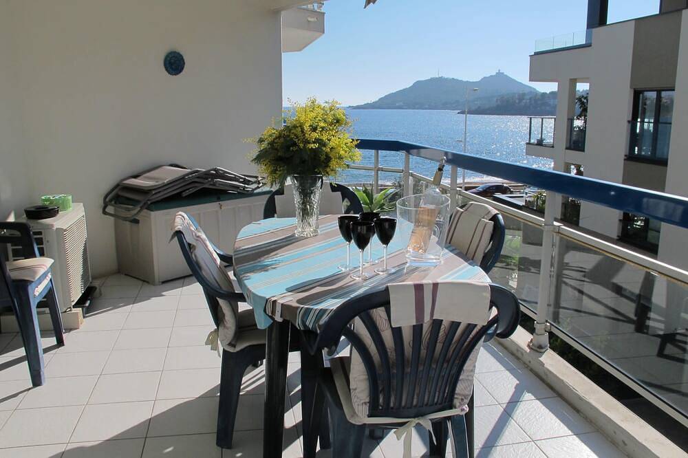 Ganze Wohnung, Très beau 2 pièces climatisé, tout équipé avec vue mer et garage in Agay, Saint-Raphaël
