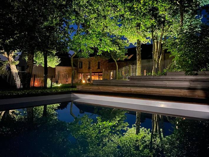 Chambre d’hôte pour 5 personnes, avec vue et jardin ainsi que piscine et bassin pour enfant à Caden
